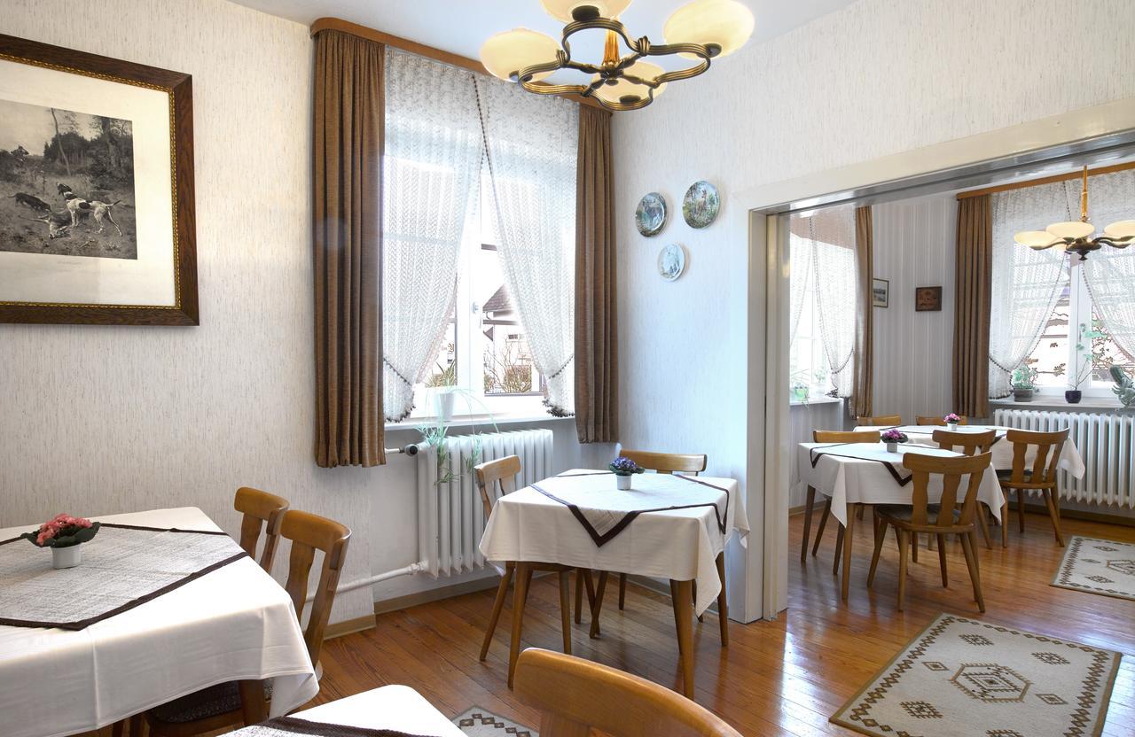 Pension "Haus Am Walde" Brodenbach, Mosel Экстерьер фото