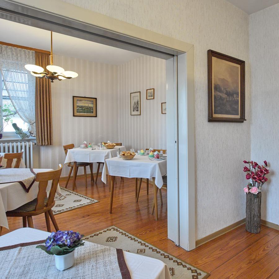 Pension "Haus Am Walde" Brodenbach, Mosel Экстерьер фото